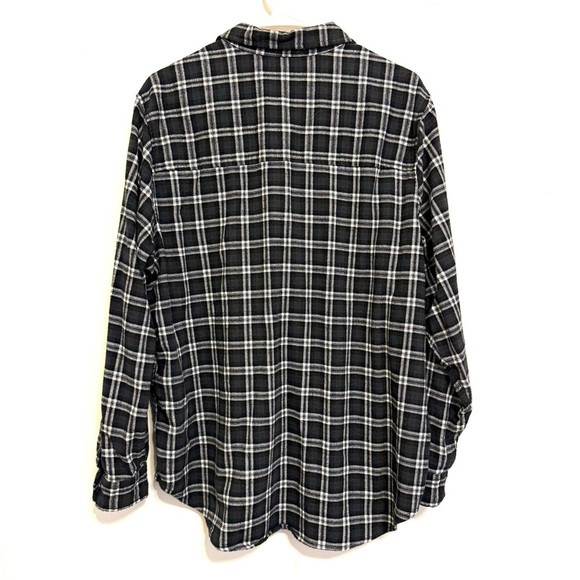 2/$15 Universal Thread - Black White Plaid Flannel Button Down Shirt XL - Picture 9 of 9